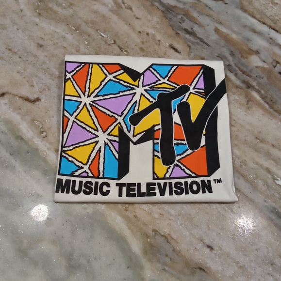 NWOT Mtv,t-shirt,szL, new without tags - Picture 3 of 5